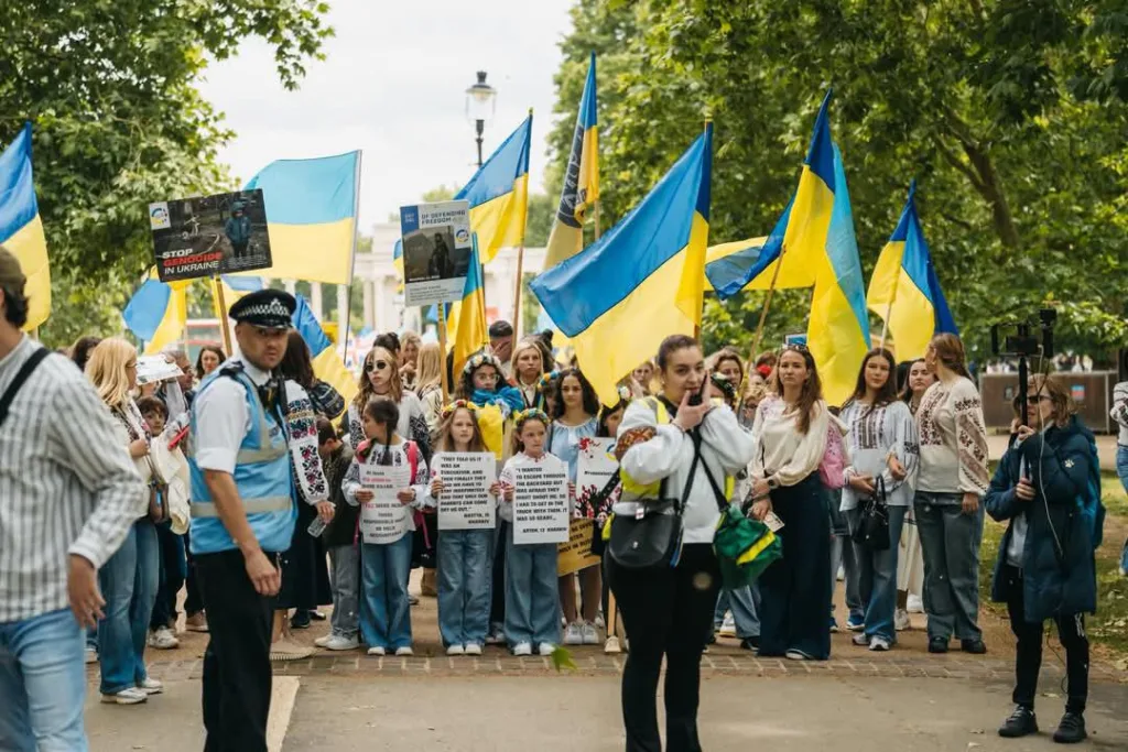 Марш вишиванок у Лондоні присвятили українським дітям