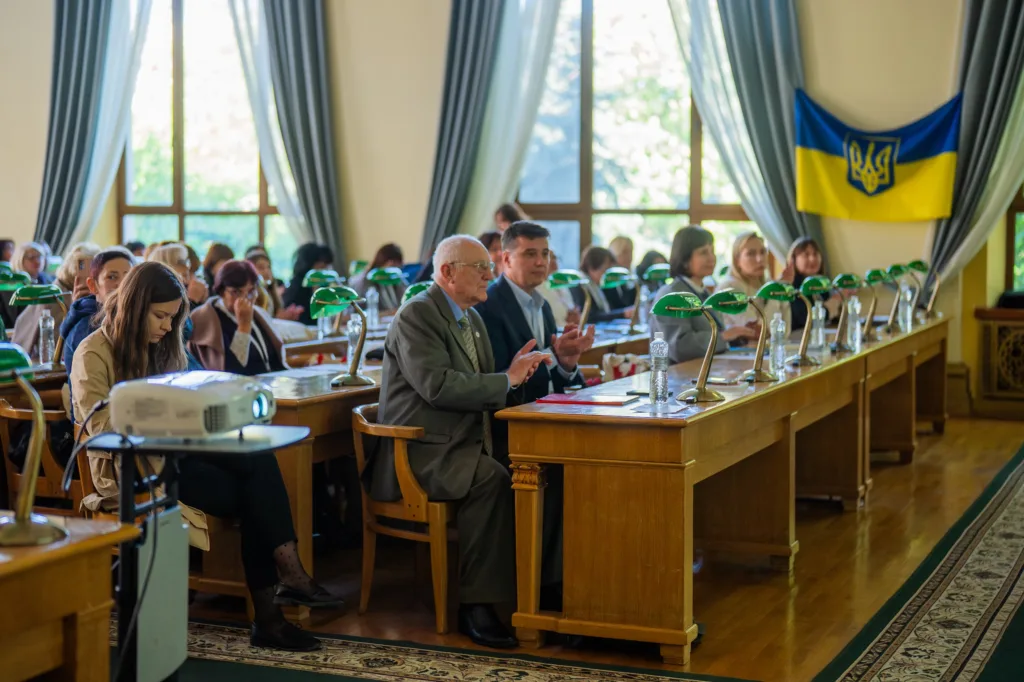 Books on humanitarian law to appear in 150 libraries in Ukraine 20 Books on humanitarian law to appear in 150 libraries in Ukraine