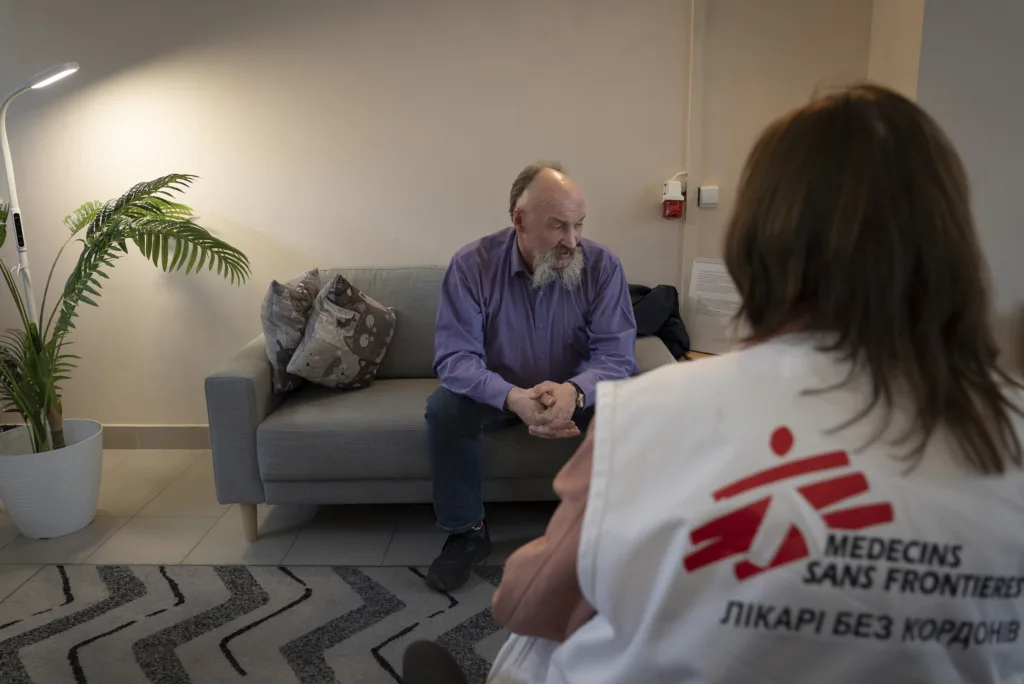 Кількість звернень із ПТСР в Україні зростає — звіт «Лікарів без кордонів» 9 Кількість звернень із ПТСР в Україні зростає — звіт «Лікарів без кордонів»