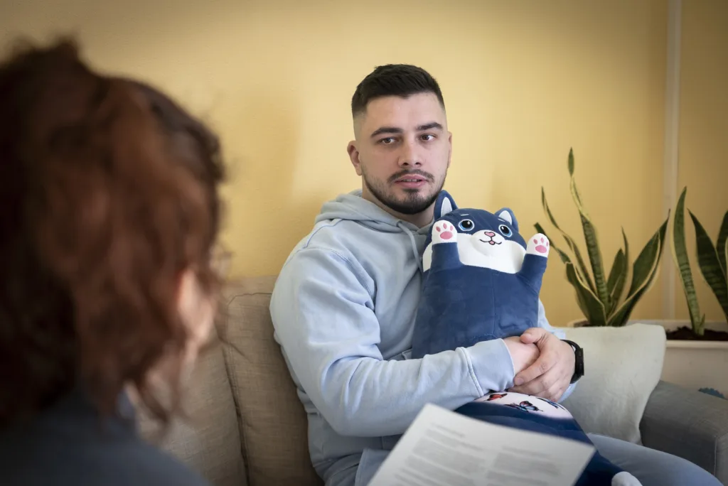 Кількість звернень із ПТСР в Україні зростає — звіт «Лікарів без кордонів» 14 Кількість звернень із ПТСР в Україні зростає — звіт «Лікарів без кордонів»