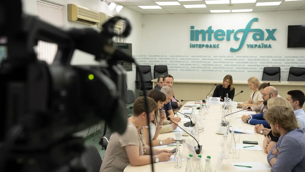 Гуманітарні працівники під час війни зустрічаються з новими загрозами