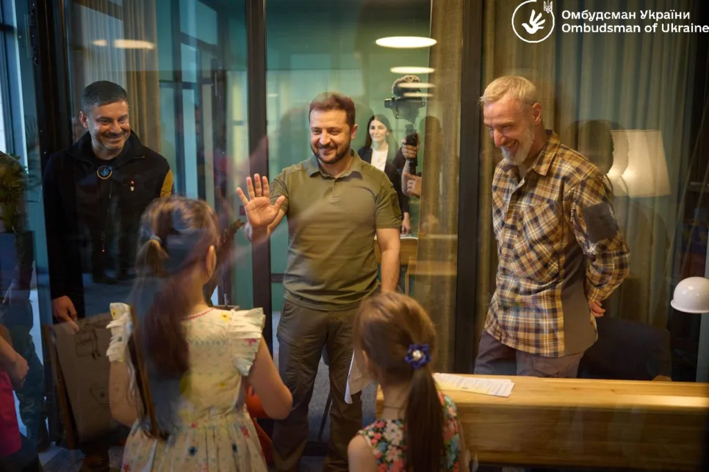 Children returned from TOT and the Russian Federation: how they are welcomed and assisted at the Child Rights Protection Centre 6 Children returned from TOT and the Russian Federation: how they are welcomed and assisted at the Child Rights Protection Centre