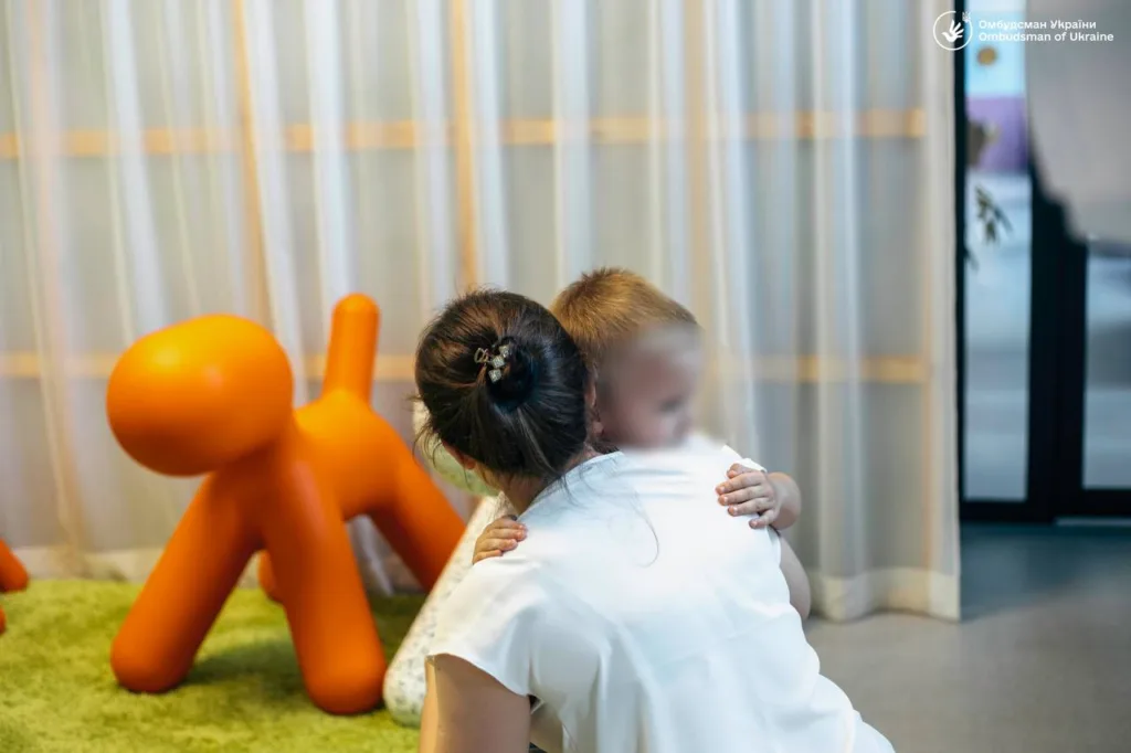 Children returned from TOT and the Russian Federation: how they are welcomed and assisted at the Child Rights Protection Centre 9 Children returned from TOT and the Russian Federation: how they are welcomed and assisted at the Child Rights Protection Centre